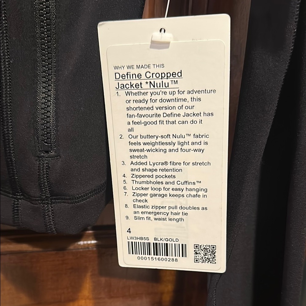 BNWT Lululemon Define *Nulu Jacket. Black + Gold Zippers sz 4 - Picture 12 of 13